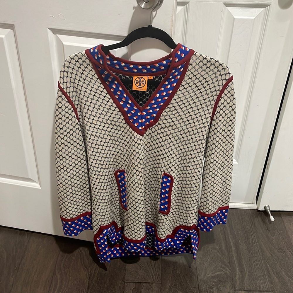 Size large Tory Burch sweater